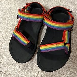 🌈Tevas sz Toddler 11